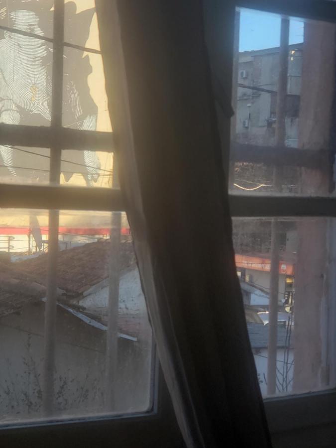 טיראנה Hostel Oakland מראה חיצוני תמונה