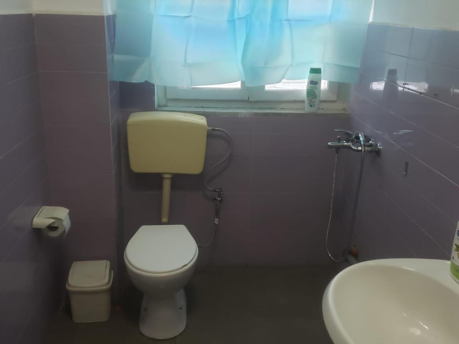 טיראנה Hostel Oakland מראה חיצוני תמונה