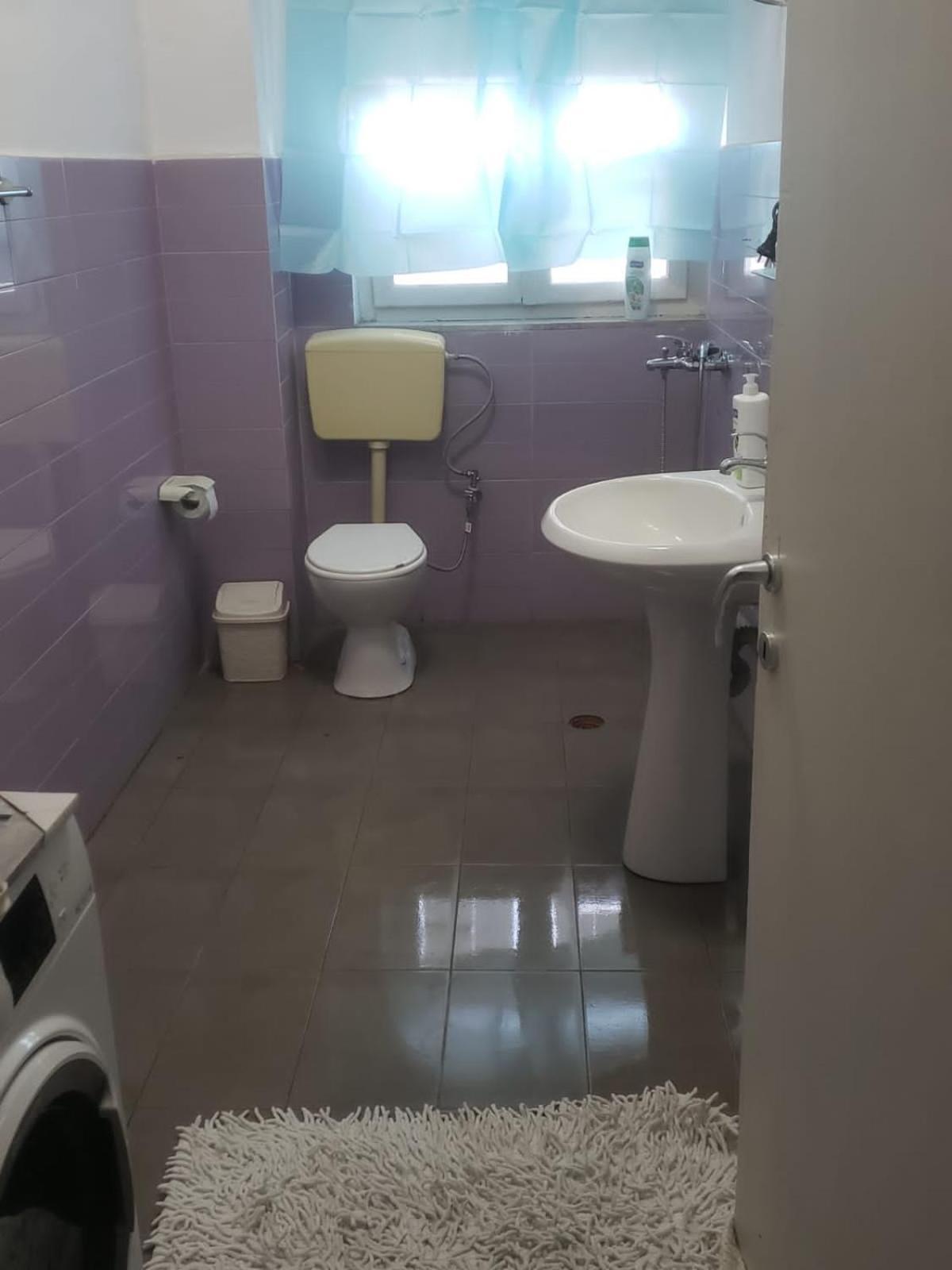 טיראנה Hostel Oakland מראה חיצוני תמונה